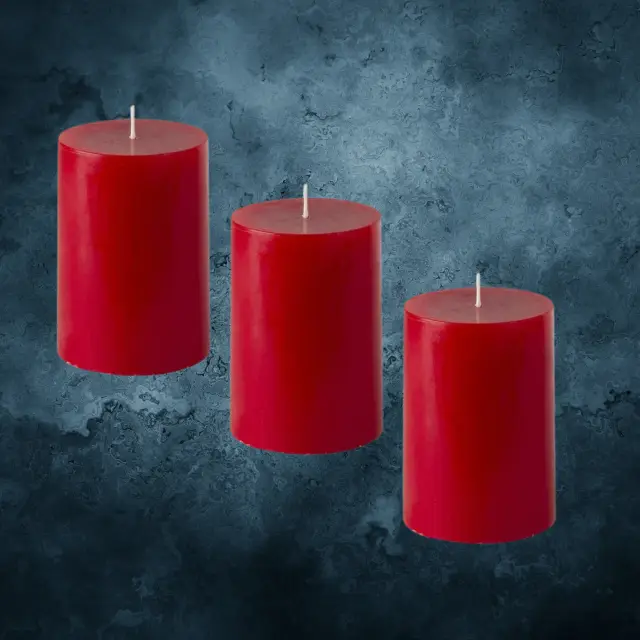 Blood-Red Taper Candles – Set of 6